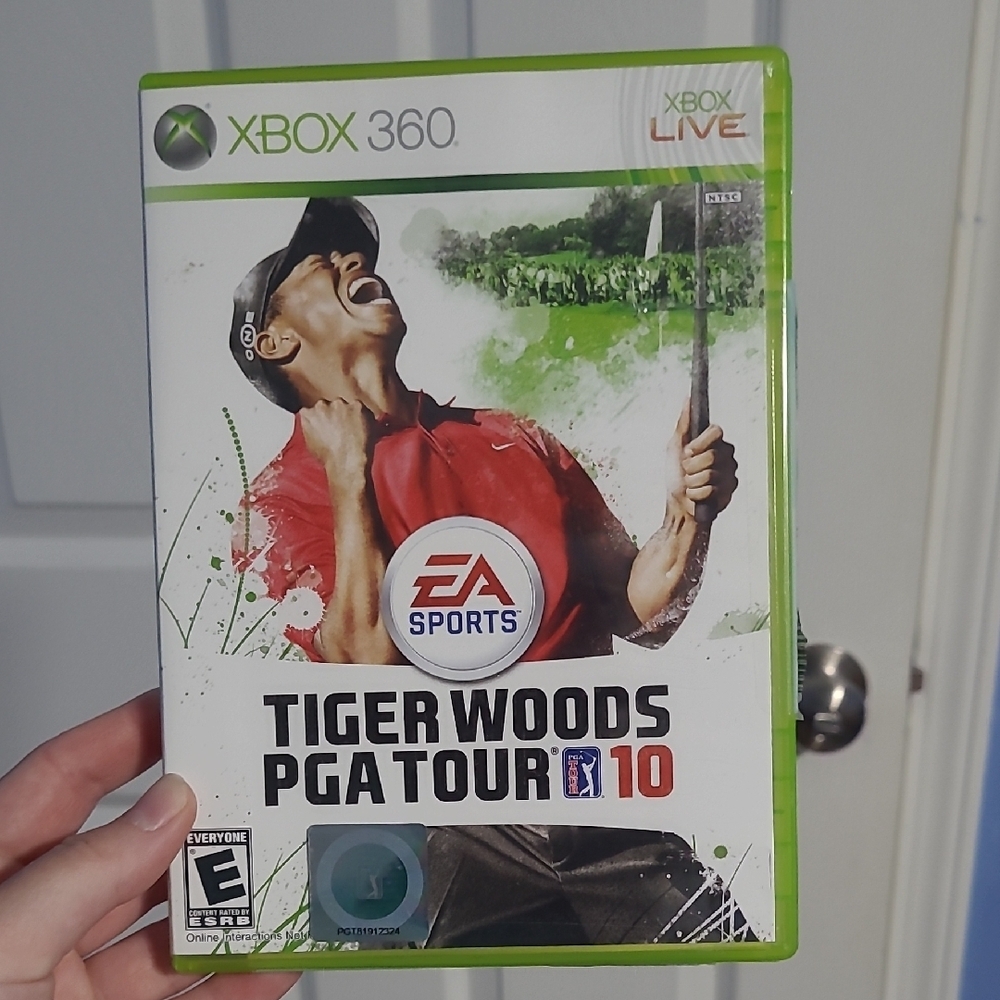Tiger Woods PGA Tour 10 Xbox 360 Game - Picture 1 of 2